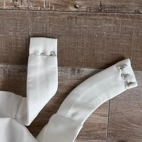 Elliatt White Mini Bodycon Dress Size XS - Picture 6 of 8